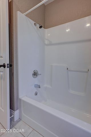 2625 Gaineswood Avenue, Baxter Springs, KS 66713