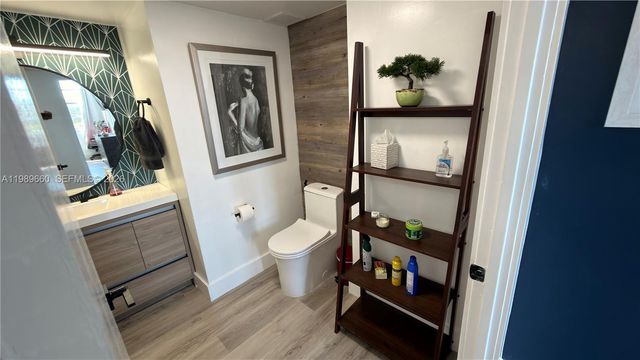 1351 NE Miami Gardens Dr 325E, Miami, FL 33179