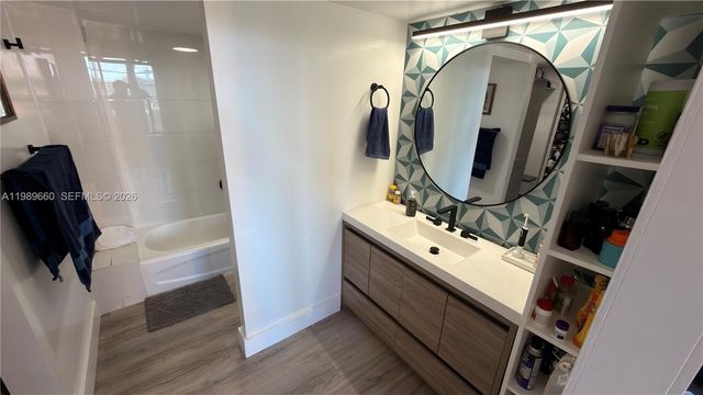 1351 NE Miami Gardens Dr 325E, Miami, FL 33179