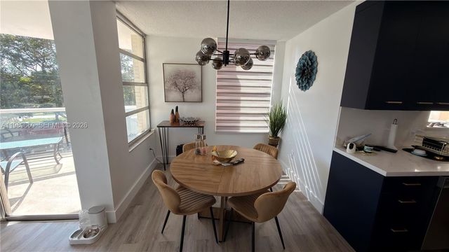 1351 NE Miami Gardens Dr 325E, Miami, FL 33179