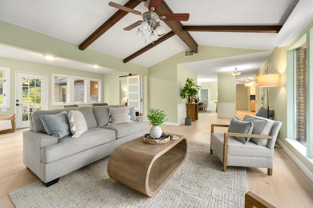 3809 Wyldwood RD, Austin, TX 78739