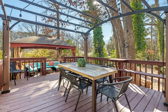 318 E Millbrook Road, Raleigh, NC 27609