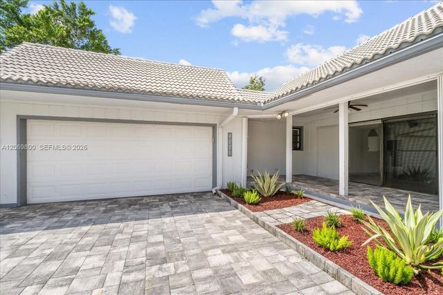 9220 NW 15th Street, Coral Springs, FL 33071