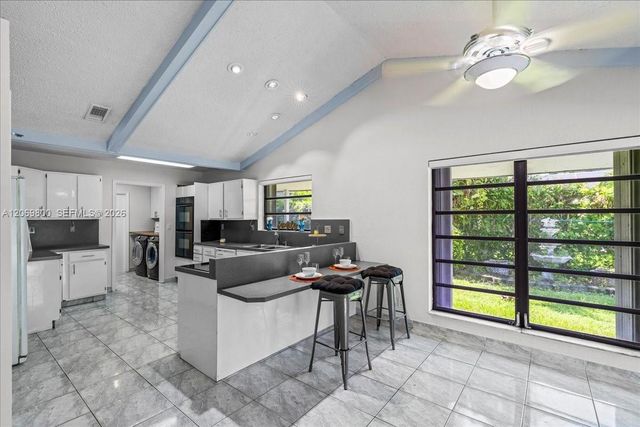 9220 NW 15th Street, Coral Springs, FL 33071