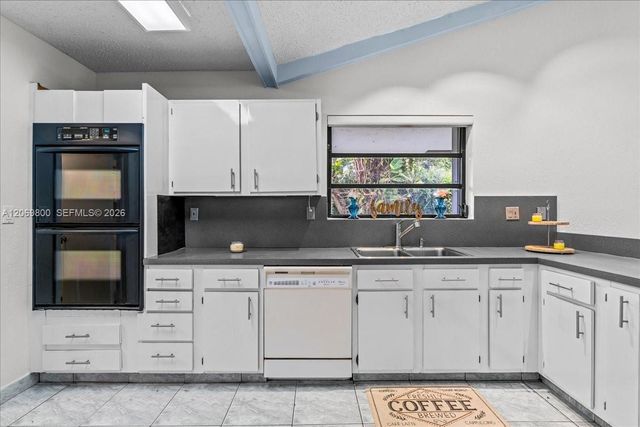 9220 NW 15th Street, Coral Springs, FL 33071