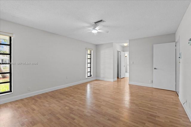 9220 NW 15th Street, Coral Springs, FL 33071