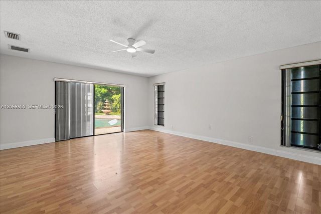 9220 NW 15th Street, Coral Springs, FL 33071