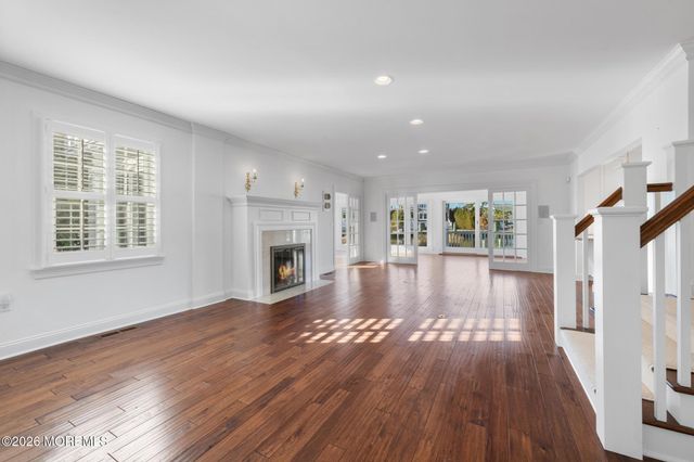 954 Barnegat Lane, Mantoloking, NJ 08738