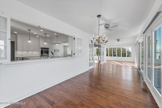 954 Barnegat Lane, Mantoloking, NJ 08738