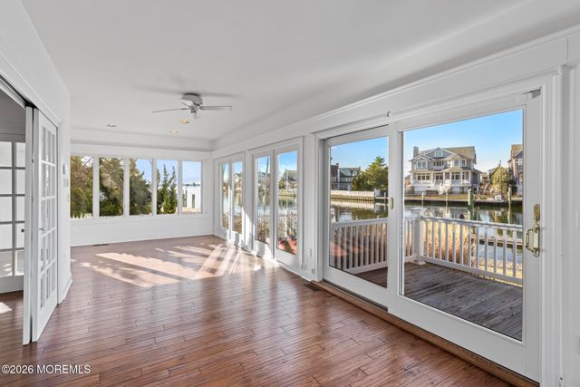 954 Barnegat Lane, Mantoloking, NJ 08738