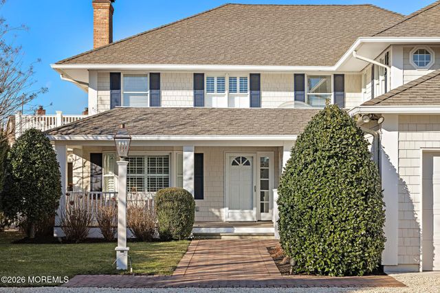 954 Barnegat Lane, Mantoloking, NJ 08738