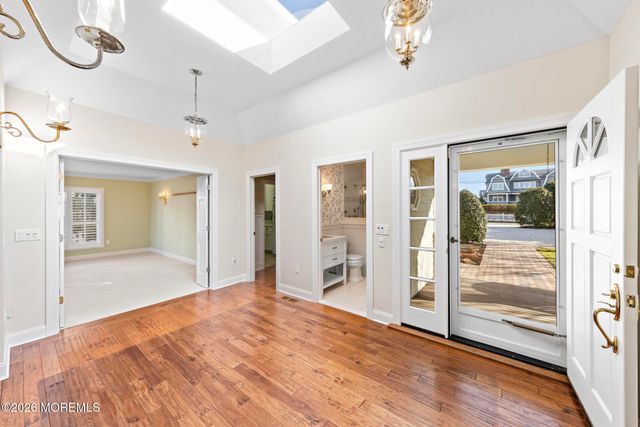 954 Barnegat Lane, Mantoloking, NJ 08738