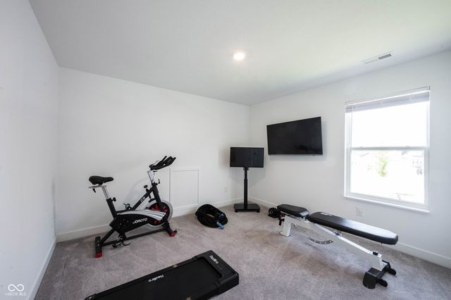 240 Waterford Lane, Westfield, IN 46074