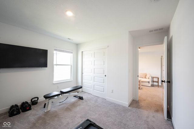 240 Waterford Lane, Westfield, IN 46074