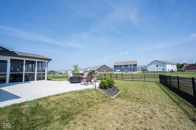 240 Waterford Lane, Westfield, IN 46074