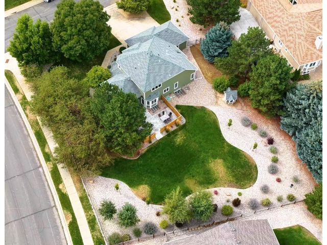 7330 Silvermoon Ln, Fort Collins, CO 80525