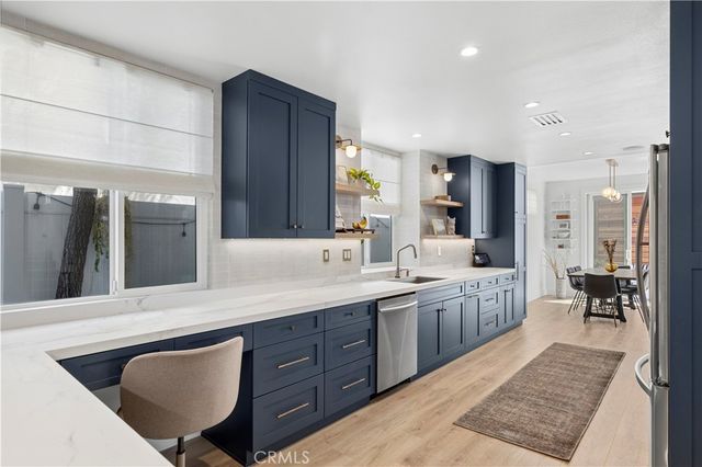 132 E 23rd Street, Costa Mesa, CA 92627