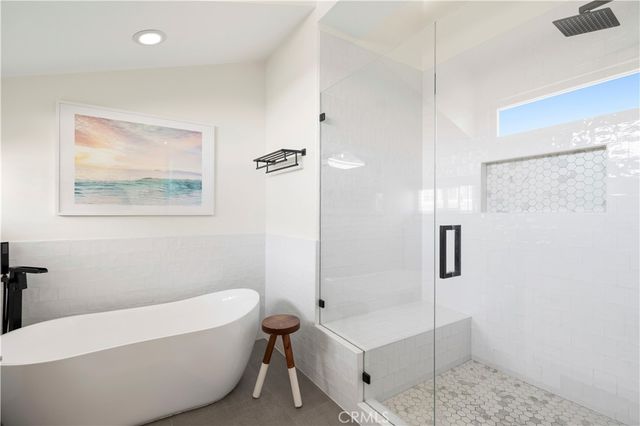 132 E 23rd Street, Costa Mesa, CA 92627