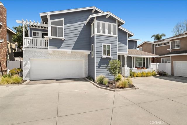 132 E 23rd Street, Costa Mesa, CA 92627