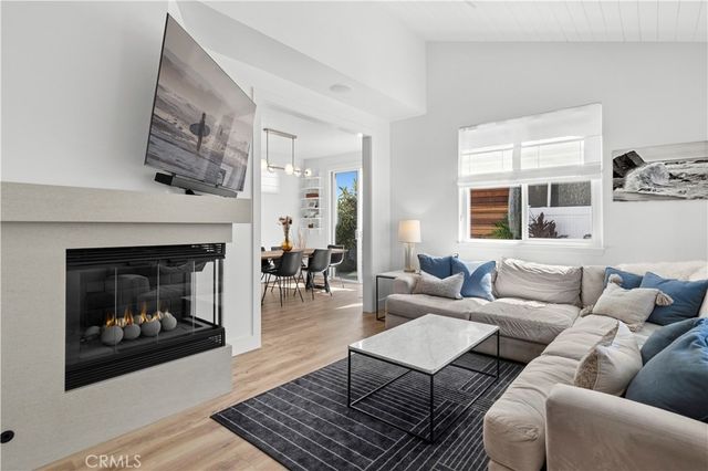 132 E 23rd Street, Costa Mesa, CA 92627