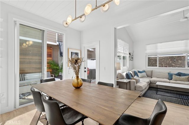 132 E 23rd Street, Costa Mesa, CA 92627
