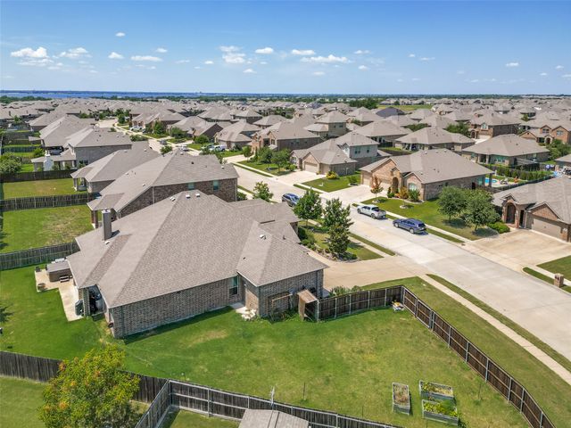 3003 Lily Lane, Heath, TX 75126