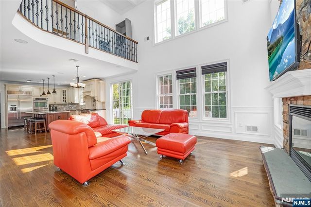 4 Holland Avenue, Demarest, NJ 07627