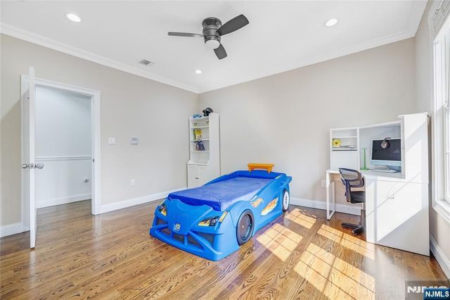 4 Holland Avenue, Demarest, NJ 07627