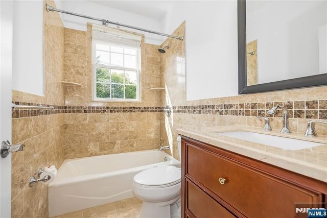 4 Holland Avenue, Demarest, NJ 07627