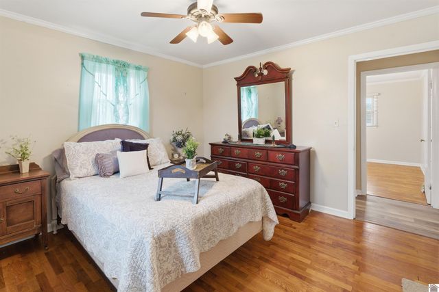 1318 Shelby McCallum Drive, Benton, KY 42025