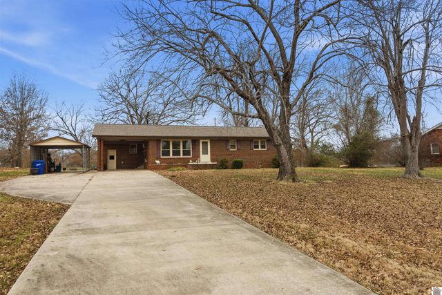 1318 Shelby McCallum Drive, Benton, KY 42025