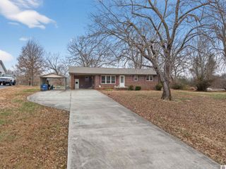 1318 Shelby McCallum Drive, Benton, KY 42025