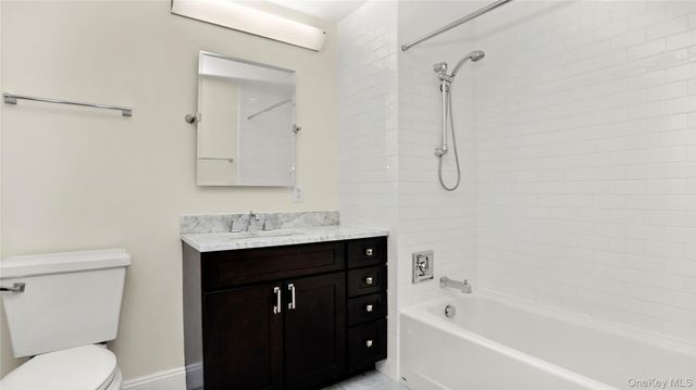 225 Stanley Avenue 203, Mamaroneck, NY 10543