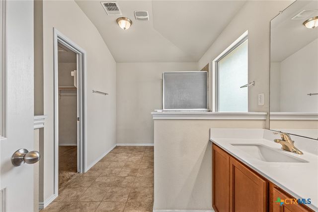 1225 Hogg Drive, Copperas Cove, TX 76522