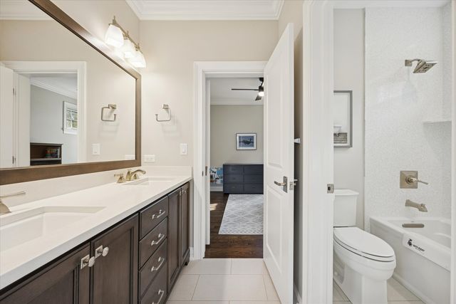 217 S Bodin Street, Hinsdale, IL 60521