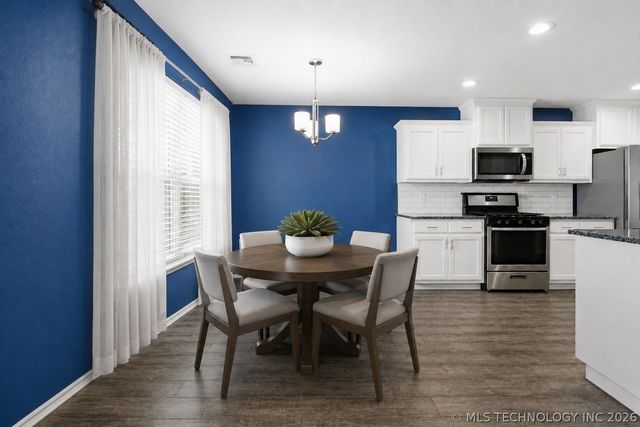 10302 N 98th East Avenue, Owasso, OK 74055