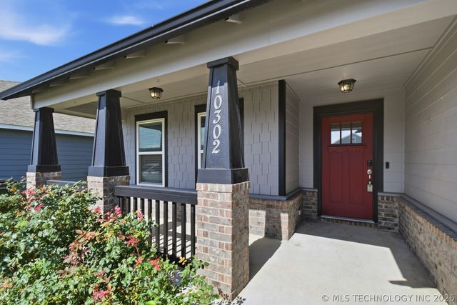 10302 N 98th East Avenue, Owasso, OK 74055