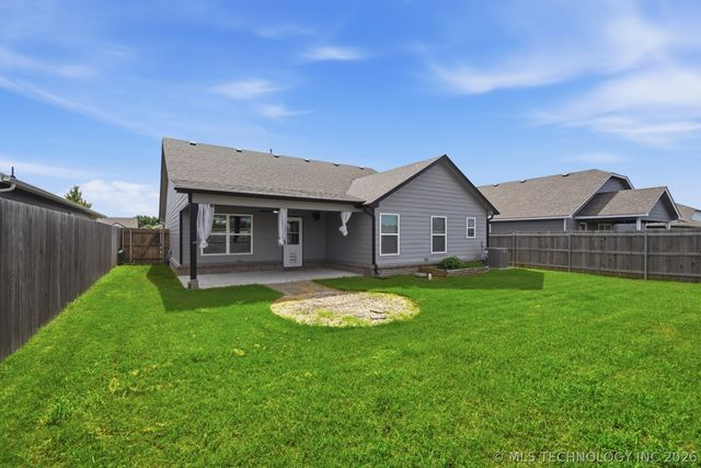 10302 N 98th East Avenue, Owasso, OK 74055