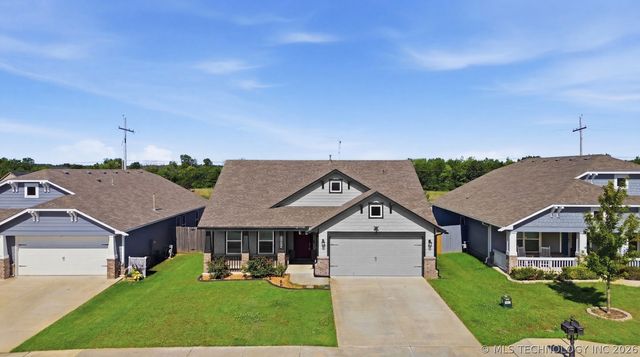 10302 N 98th East Avenue, Owasso, OK 74055