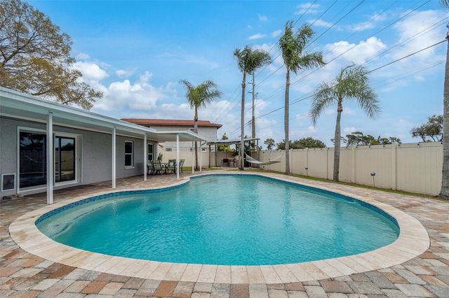 3311 HUNT CLUB DRIVE, Clearwater, FL 33761