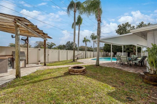 3311 HUNT CLUB DRIVE, Clearwater, FL 33761