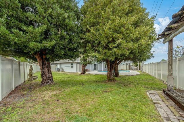 3311 HUNT CLUB DRIVE, Clearwater, FL 33761