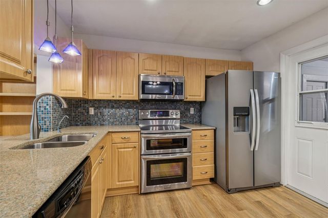 3311 HUNT CLUB DRIVE, Clearwater, FL 33761