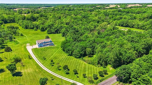 11310 S Hunt Road, Lone Jack, MO 64070