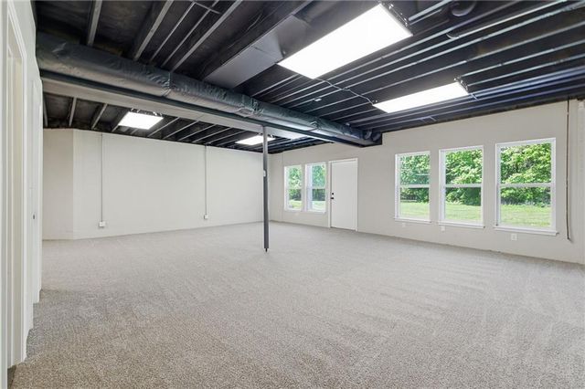 11310 S Hunt Road, Lone Jack, MO 64070