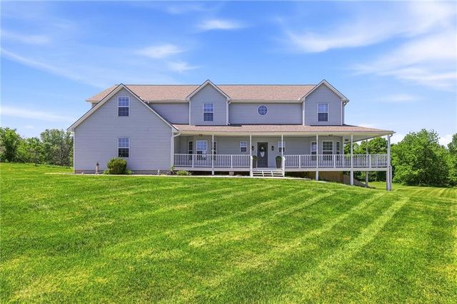 11310 S Hunt Road, Lone Jack, MO 64070