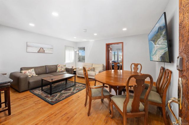4980-82 Crystal Dr, San Diego, CA 92109