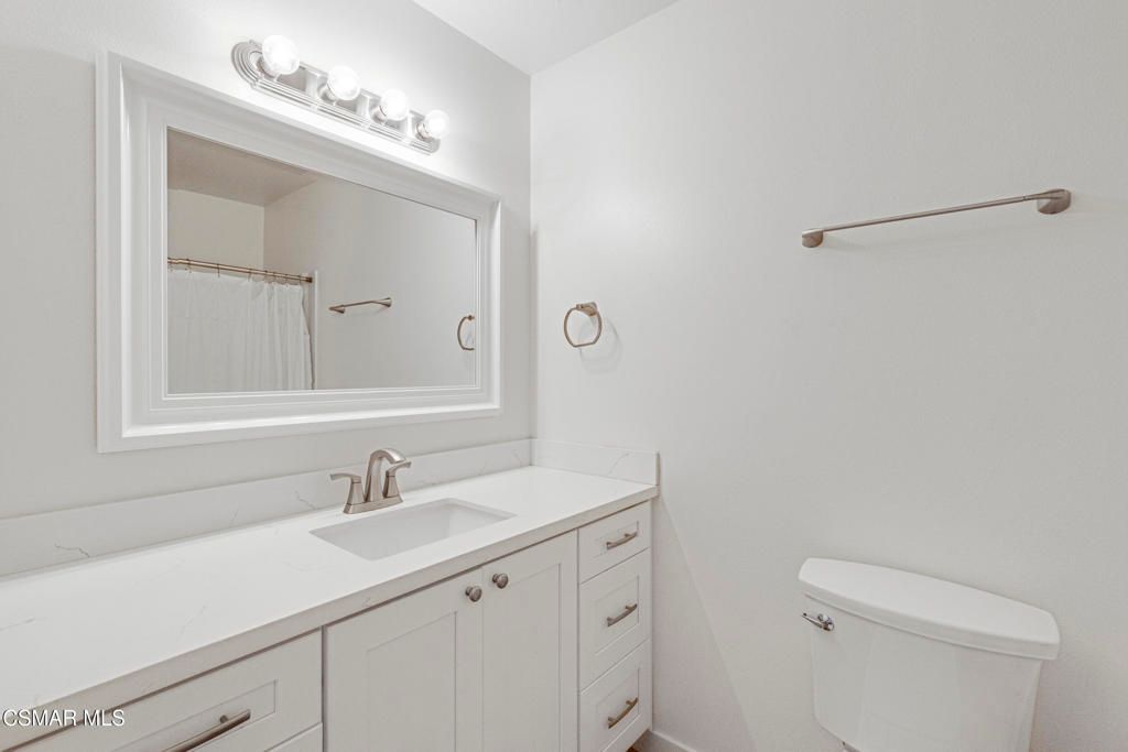 Image 19 of property listing at 3653 Kimber Drive, Thousand Oaks, CA 91320