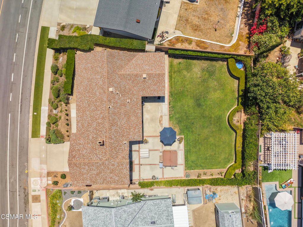 Image 27 of property listing at 3653 Kimber Drive, Thousand Oaks, CA 91320