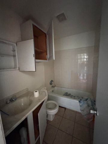 105 Pecos Place, Plainview, TX 79072